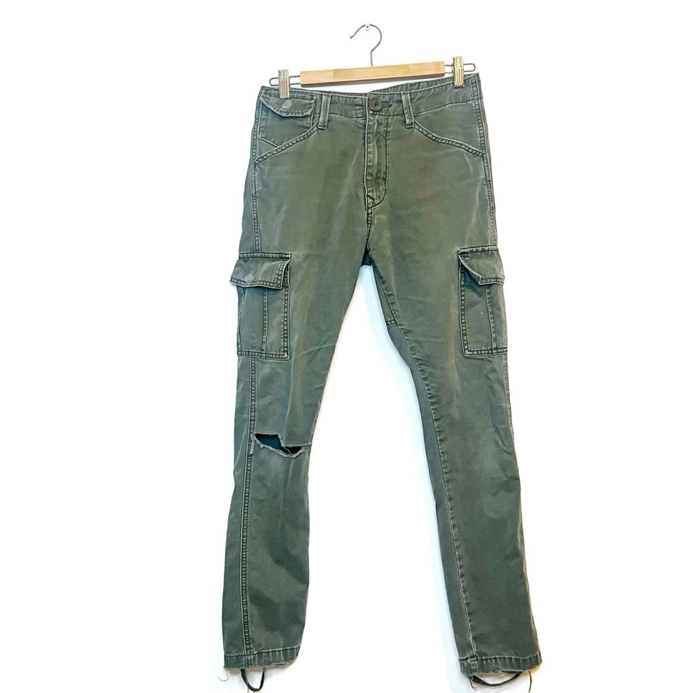 Levi’s | 979 Tapered Cargo Pants
